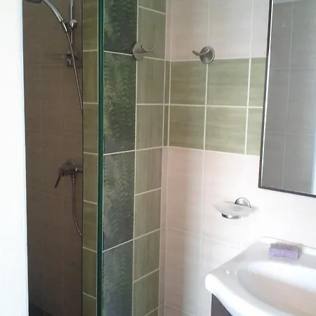 Vila Vue 400m Plages Et Commerces Calme Confort Pour 6 A 8 Personnes Soins De Remise En Forme Possible *