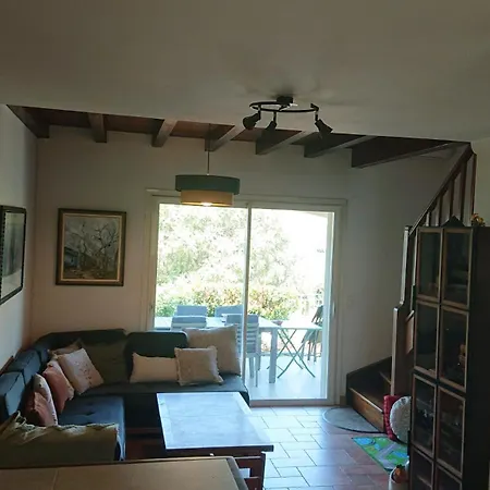 Villa Vue 400m Plages Et Commerces Calme Confort Pour 6 à 8 Personnes Soins De Remise En Forme Possible *
