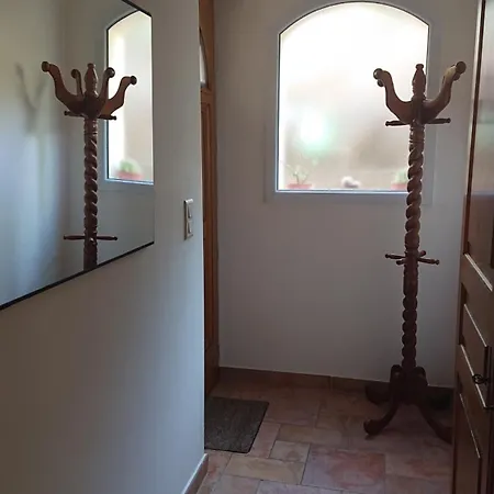 Vue 400m Plages Et Commerces Calme Confort Pour 6 A 8 Personnes Soins De Remise En Forme Possible Villa *