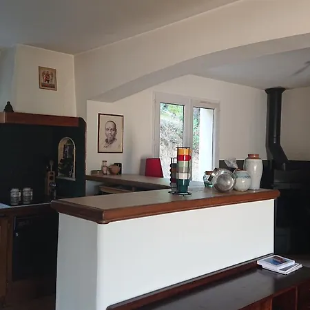 Vue 400m Plages Et Commerces Calme Confort Pour 6 à 8 Personnes Soins De Remise En Forme Possible * Propriano (Corsica)