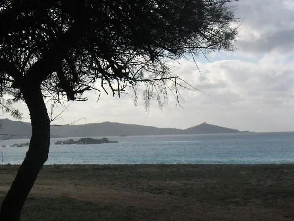 Vue 400m Plages Et Commerces Calme Confort Pour 6 à 8 Personnes Soins De Remise En Forme Possible * Propriano (Corsica)