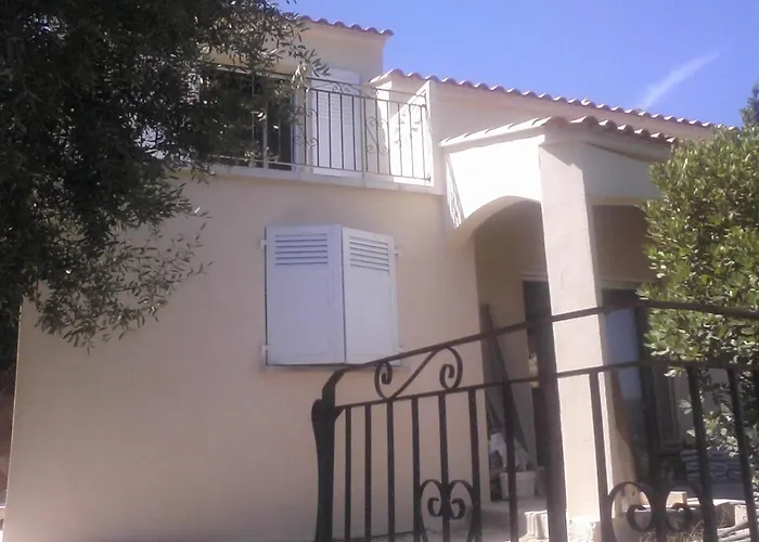 Villa Vue 400m Plages Et Commerces Calme Confort Pour 6 A 8 Personnes Soins De Remise En Forme Possible Propriano (Corsica)