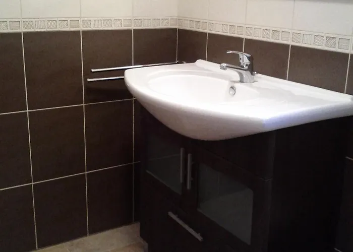 Villa Vue 400m Plages Et Commerces Calme Confort Pour 6 A 8 Personnes Soins De Remise En Forme Possible